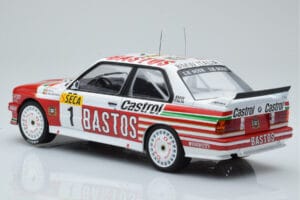 BMW M3 E30 Bastos #1 R. Ravaglia / E. Pirro / E. Van de Poele 24 Hours of Spa 1991 IXO 1:18 18RMC081A Metal — billede 5 af 6