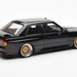 BMW M3 E30 Sport Evolution Sort Custom Wheels AUTOart 1:18 - image 3 of 8