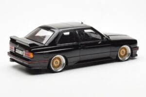 BMW M3 E30 Sport Evolution Sort Custom Wheels AUTOart 1:18 70562 Metal — billede 3 af 8