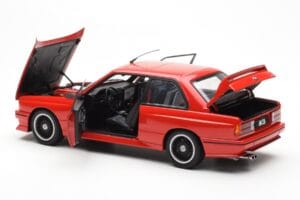 BMW M3 E30 Sport Evolution Cecotto Edition Rød AUTOart 1:18 70566 Metal — billede 5 af 8