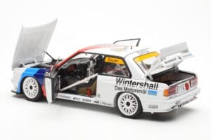 BMW M3 E30 #11 S. Soper Warsteiner DTM 1991 AUTOart 1:18 89146 Metal — billede 5 af 8
