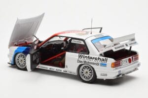 BMW M3 E30 #3 J. Cecotto Warsteiner DTM 1991 AUTOart 1:18 89145 Metal — billede 5 af 8