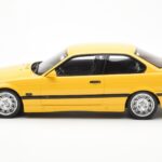 BMW M3 E36 Gul Otto 1:18 - image 3 of 6
