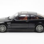 BMW M3 E46 Sort AUTOart 1:18 - image 4 of 8