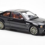 BMW M3 E46 Sort AUTOart 1:18 - image 6 of 8