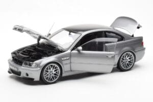 BMW M3 E46 CSL Grå Kyosho 1:18 80430302734 Metal — billede 2 af 8