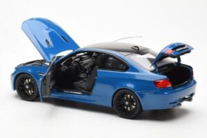 BMW M3 E92 Laguna Seca Blue Kyosho 1:18 08734LBL Metal — billede 5 af 8