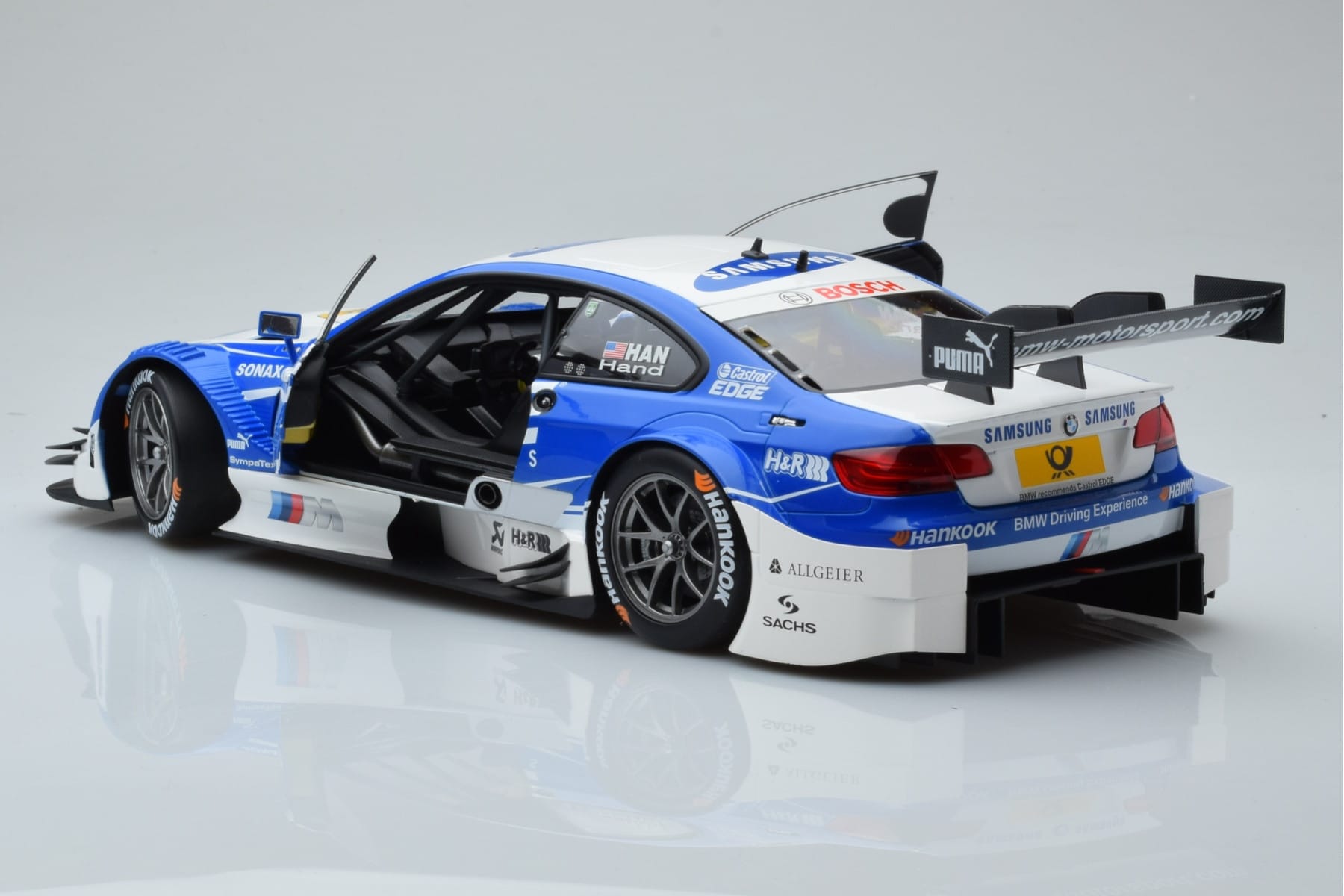 BMW M3 #2 BMW Team RMG A.J. Hand DTM 2012 Minichamps 1:18 100122202 Metal — billede 7 af 8