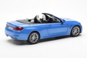 BMW M4 F83 Cabriolet Yas Marina Blå Paragon 1:18 80432339612 Metal — billede 3 af 8