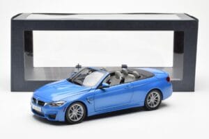 BMW M4 F83 Cabriolet Yas Marina Blå Paragon 1:18 80432339612 Metal — billede 8 af 8