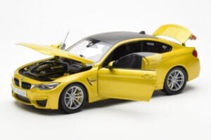 BMW M4 F82 Austin Gul Metallic Paragon 1:18 80432339606 Metal — billede 2 af 8