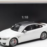 BMW M4 F82 Frozen Brilliant Hvid Paragon 1:18 PA-97101 - image 8 of 8