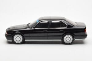 BMW M5 E34 Sort Otto 1:18 OT690 Resin — billede 3 af 6