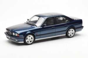BMW M5 E34 Blå Metallic Otto 1:18 OT576