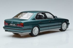 BMW M5 E34 Cecotto Edition Grøn Otto 1:18 OT968 Resin — billede 2 af 6