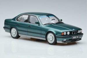 BMW M5 E34 Cecotto Edition Grøn Otto 1:18 OT968 Resin — billede 4 af 6