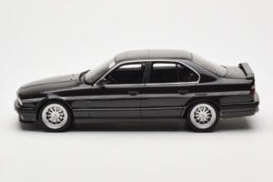 BMW M5 E34 Hartge H5 V12 Diamond Sort Metallic Otto 1:18 OT362 Resin — billede 3 af 6