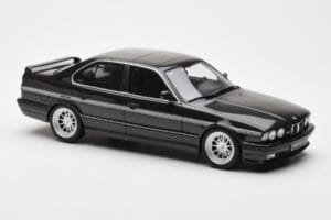 BMW M5 E34 Hartge H5 V12 Diamond Sort Metallic Otto 1:18 OT362 Resin — billede 4 af 6