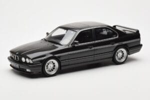 BMW M5 E34 Hartge H5 V12 Diamond Sort Metallic Otto 1:18 OT362