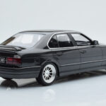 BMW M5 E34 Hartge Sort Otto 1:18 - image 5 of 6