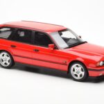 BMW M5 E34 Touring Rød Otto 1:18 OT951 - image 4 of 6