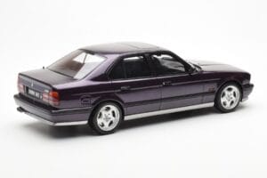 BMW M5 E34 Violet Otto 1:18 OT106 Resin — billede 2 af 6