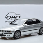 BMW M5 E39 Sølv Otto 1:18 - image 7 of 7
