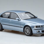 BMW M5 E39 Silverwater Blå Otto 1:18 - image 4 of 6