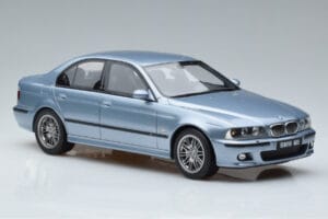 BMW M5 E39 Silverwater Blå Otto 1:18 OT554 Resin — billede 4 af 6