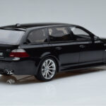 BMW M5 E61 Touring Sort Otto 1:18 - image 2 of 6