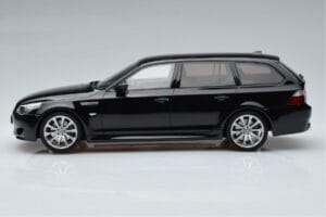 BMW M5 E61 Touring Sort Otto 1:18 OT1020 Resin — billede 3 af 6