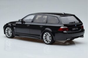BMW M5 E61 Touring Sort Otto 1:18 OT1020 Resin — billede 5 af 6
