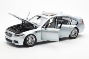 BMW M5 F10 Silverstone Sølv Paragon 1:18 80432186353 Metal — billede 2 af 8