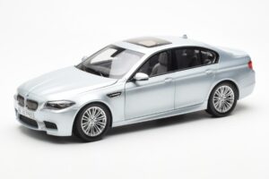 BMW M5 F10 Silverstone Sølv Paragon 1:18 80432186353