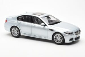 BMW M5 F10 Silverstone Sølv Paragon 1:18 80432186353 Metal — billede 6 af 8