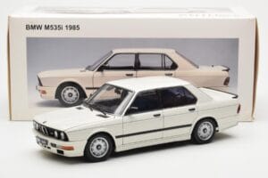 BMW M535i E28 Alpine Hvid AUTOart 1:18 75161 Metal — billede 10 af 10