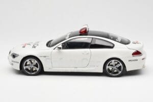 BMW M6 E63 MotoGP Safety Car 2006 Kyosho 1:18 08707GPB Metal — billede 4 af 8
