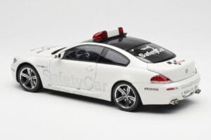 BMW M6 E63 MotoGP Safety Car 2006 Kyosho 1:18 08707GPB Metal — billede 7 af 8