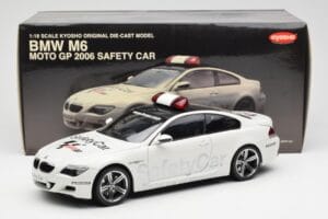 BMW M6 E63 MotoGP Safety Car 2006 Kyosho 1:18 08707GPB Metal — billede 8 af 8