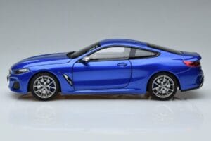 BMW M850i G15 Blå Metallic Norev 1:18 183286 Metal — billede 4 af 7