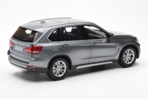 BMW X5 F15 Space Grå Paragon 1:18 80432318988 Metal — billede 3 af 8