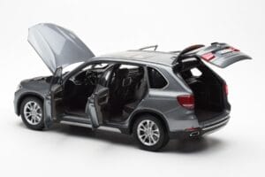BMW X5 F15 Space Grå Paragon 1:18 80432318988 Metal — billede 5 af 8