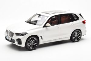 BMW X5 G05 Hvid Paragon 1:18
