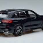 BMW X5 G05 Blå Norev 1:18 183283 Metal - image 3 of 7
