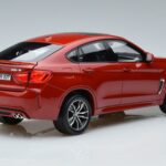 BMW X6M F86 Rød Norev 1:18 183242 Metal - image 3 of 7