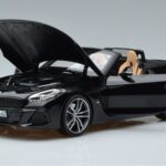 BMW Z4 G29 Sort Metallic Norev 1:18 183272 Metal - image 2 of 7