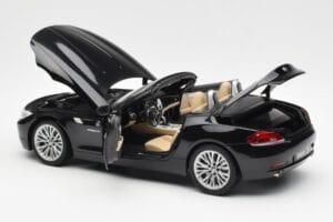 BMW Z4 E89 Spider Sort Metallic Kyosho 1:18 08771BK Metal — billede 6 af 9