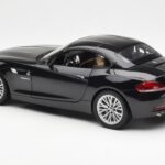 BMW Z4 E89 Spider Sort Metallic Kyosho 1:18 08771BK - image 8 of 9