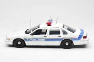 Chevrolet Caprice Sebring Politi UT Models 1:18 21029 Metal — billede 3 af 6