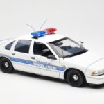 Chevrolet Caprice Sebring Politi UT Models 1:18 - image 4 of 6